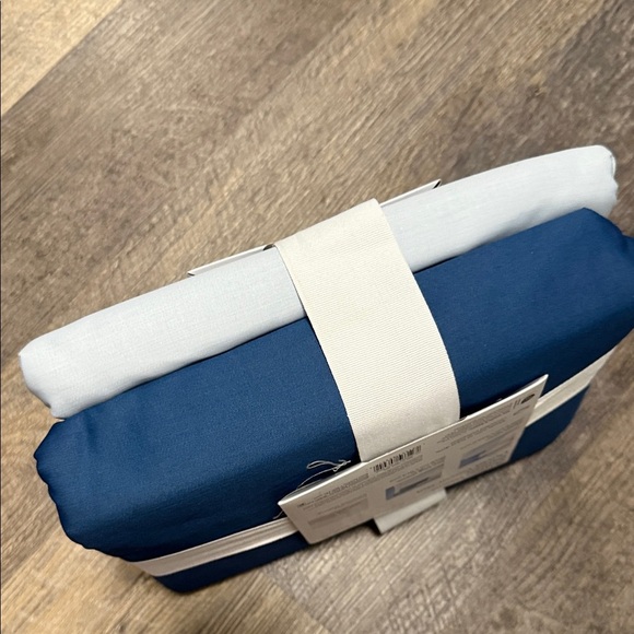 3 pc Room Essentials cotton blend Two-Tone Blue Duvet king Cover Set - Picture 6 of 9